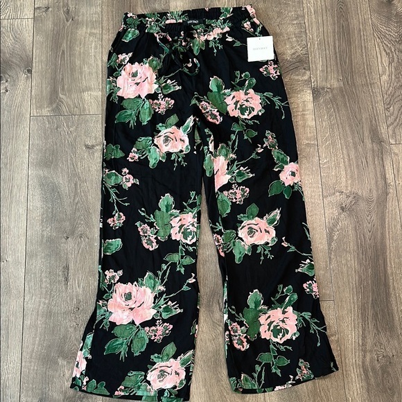 Ellen Tracy Pants - Ellen Tracy painted rose pants